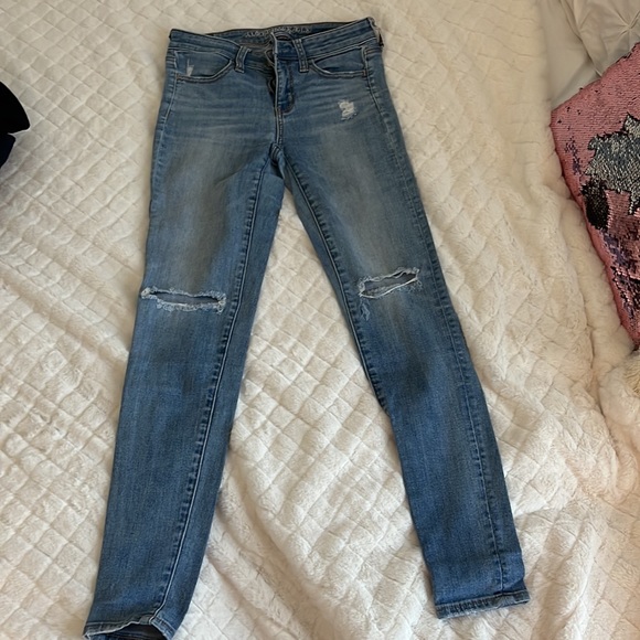 American Eagle Skinny Jeans - Picture 3 of 6